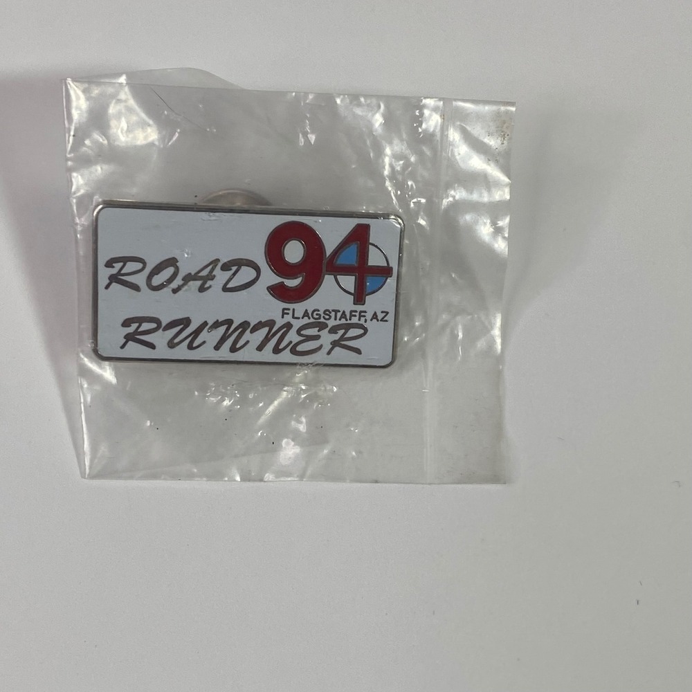 Vintage BMW Road Runner 94 Flagstaff Arizona Enamel Lapel Pin Souvenir